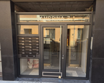 ¿Cuánto dura una puerta automática de portal? Vida útil y garantía de un sistema de calidad